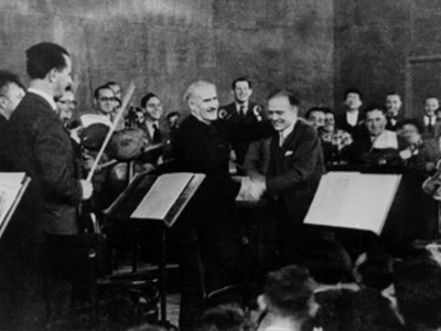 Arturo Toscanini Arrives in the Land of Israel