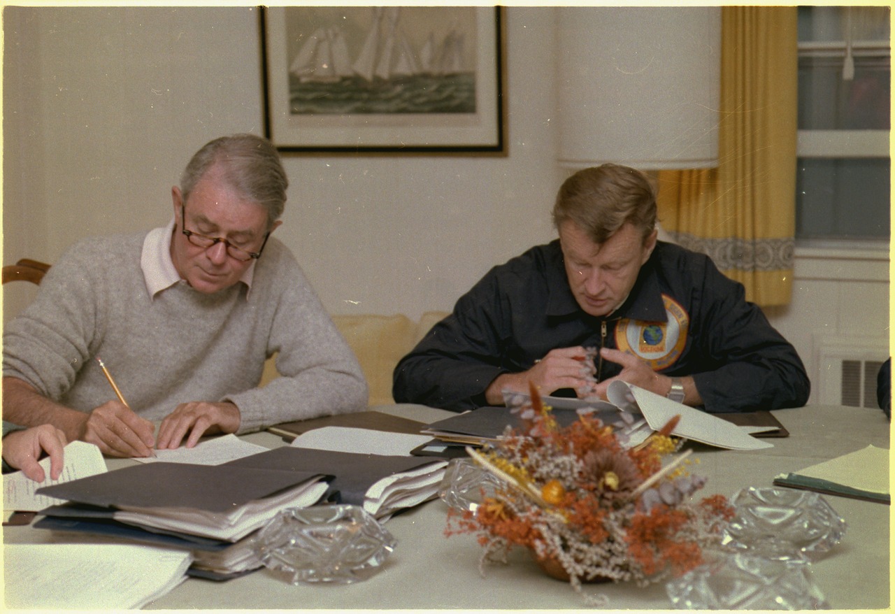 Memorandum of Israeli Delegation Consultation with US Secretary of State
Cyrus Vance at Camp David