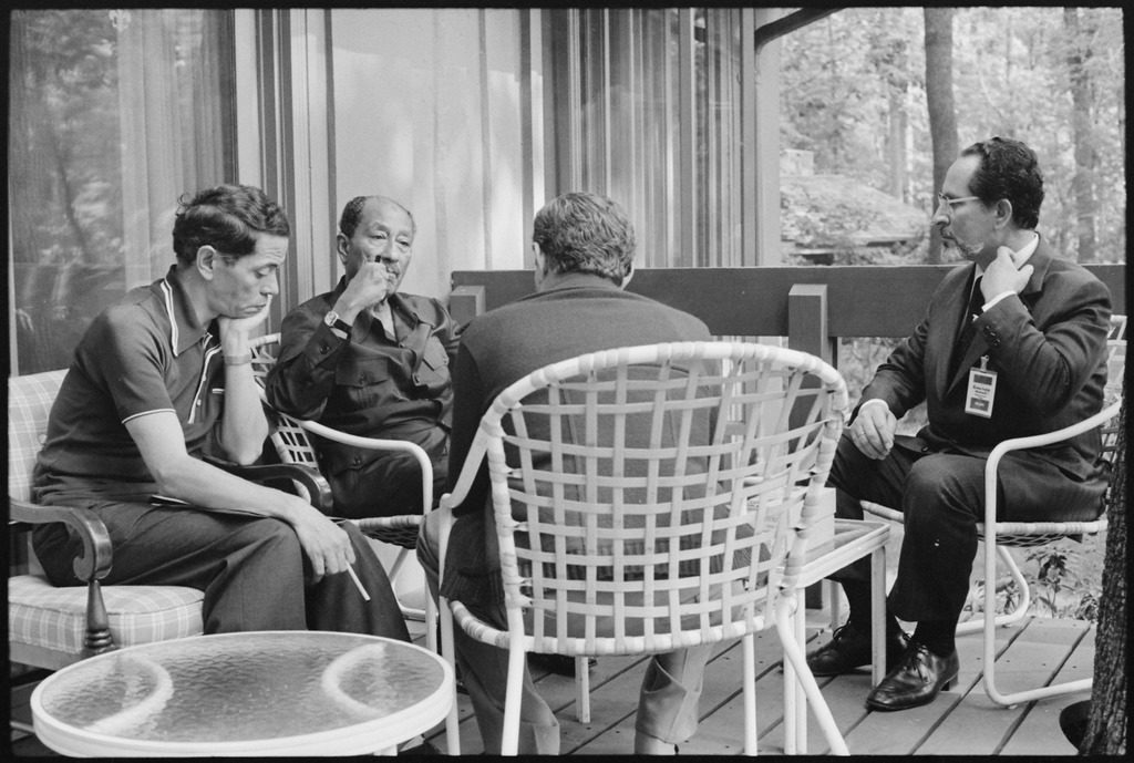 Conversation between the US and Egyptian Delegations at Camp David