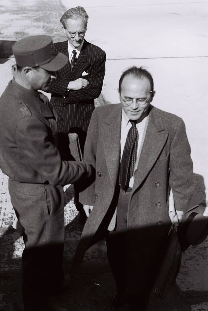 Mossad Is Established