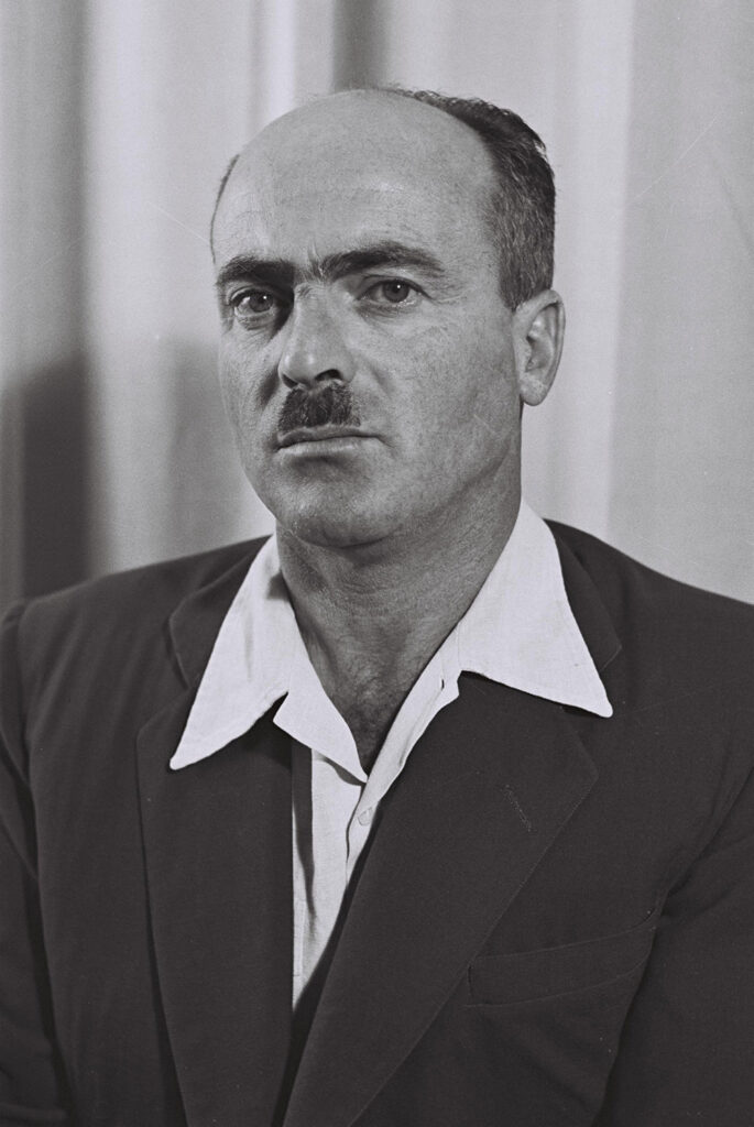 Kibbutz Pioneer Yitzchak Ben-Aharon Is Born