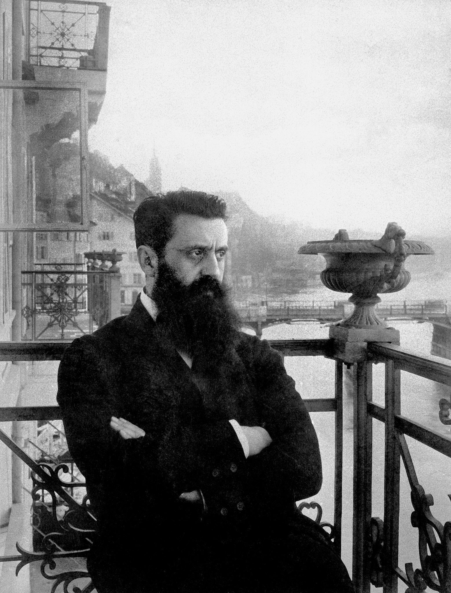 Theodor Herzl Dies