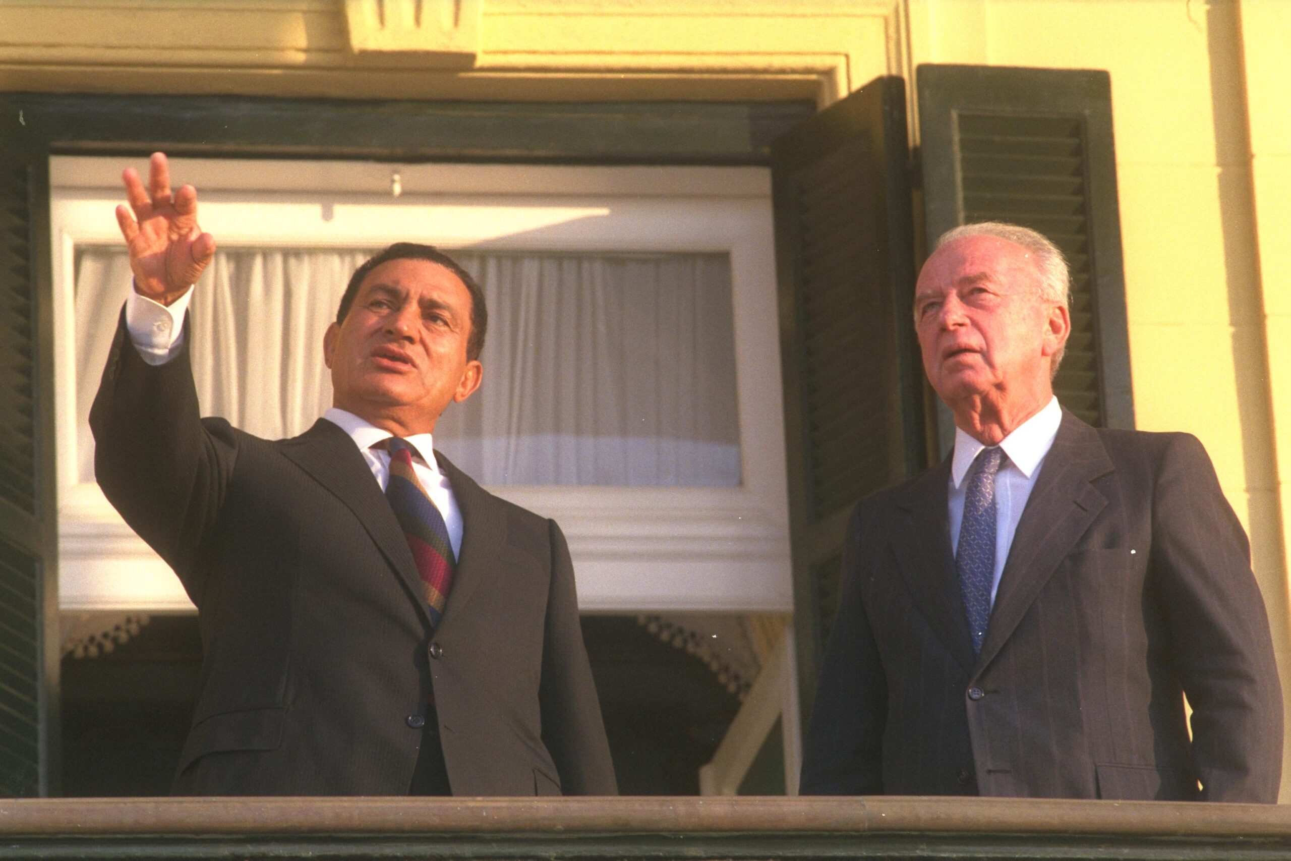 In Cairo, Mubarak Chastises Arab States for Not Accepting Negotiations with Israel