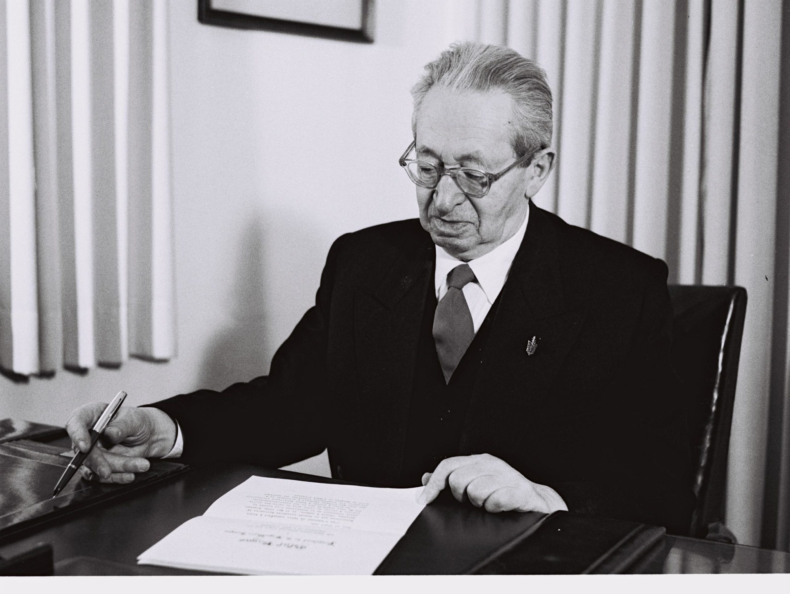 Yitzhak Ben-Zvi, 1884-1963