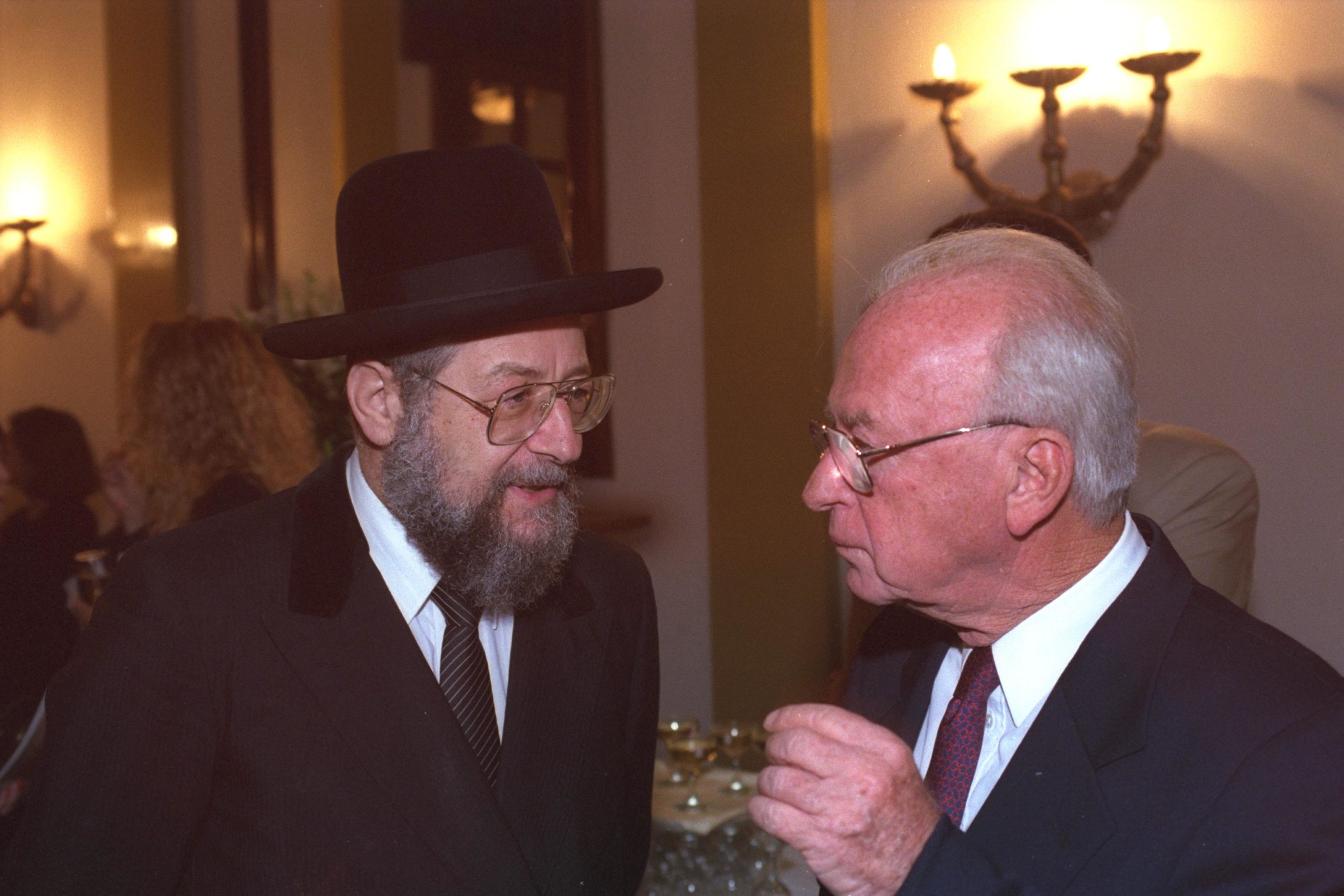Rabbi Yisrael Meir Lau, 1937-