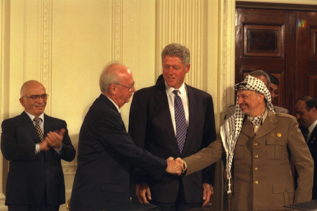 Oslo 2-King Hussein, Yitzhak Rabin, Bill Clinton and Yasser Arafat
