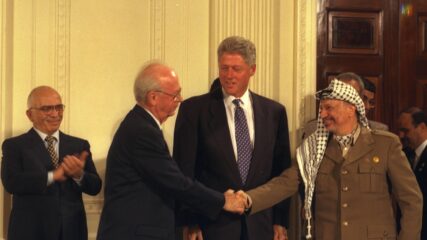 Oslo 2-King Hussein, Yitzhak Rabin, Bill Clinton and Yasser Arafat