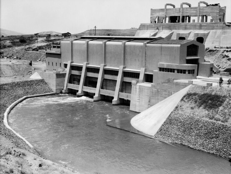 Engineer Pinhas Rutenberg Born | CIE