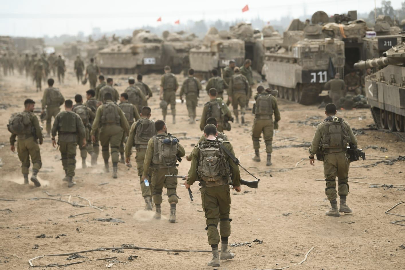 Israel launches ground invasion of Gaza, dividing the strip in half for tactical purposes 