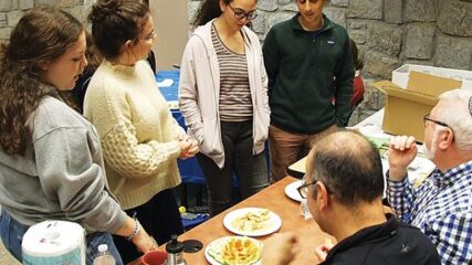 Teens immersed in Israel’s culture, context