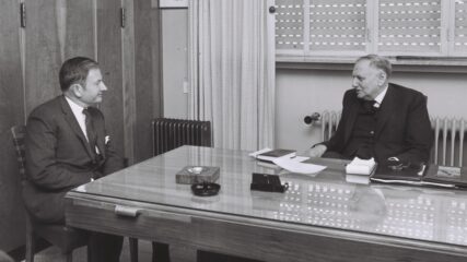 Bank of Israel Established by Knesset