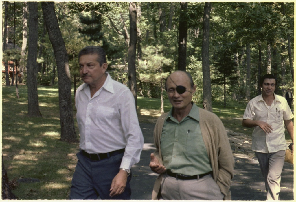 Foreign Minister Dayan, Defense Minister Weizman, Secretary of Defense Brown, Secretary of State Vance at Camp David